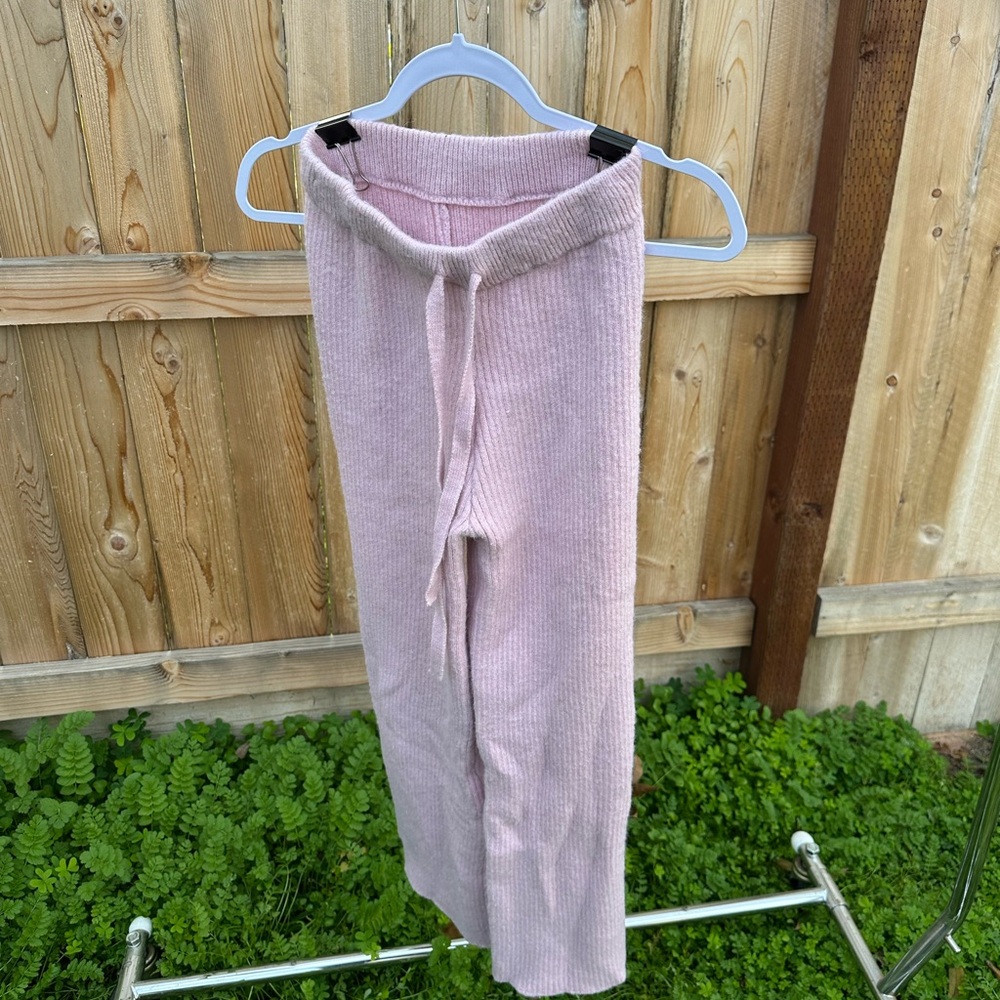Pink Sweater Set - Picture 3 of 3